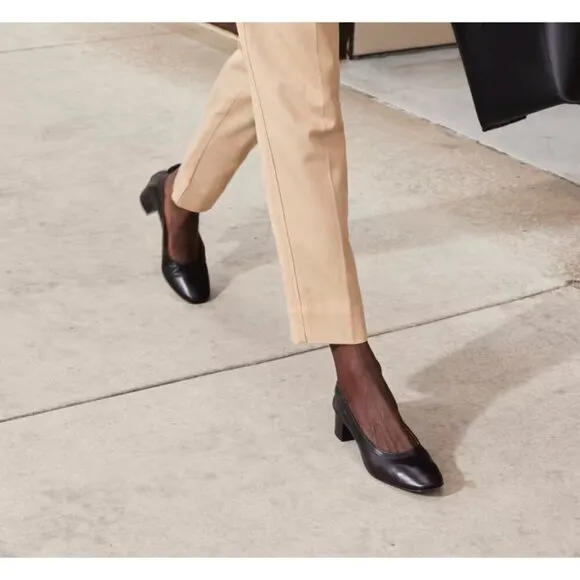 Everlane The Day block heels, black, Size 10