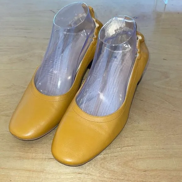 Everlane Womens Leather Slip On Day Heels Mustard Size 9