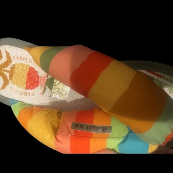Farm Rio  Flip Flop Sandals Slides Puffy Rainbow Pineapple Women US 7 EU 38 New