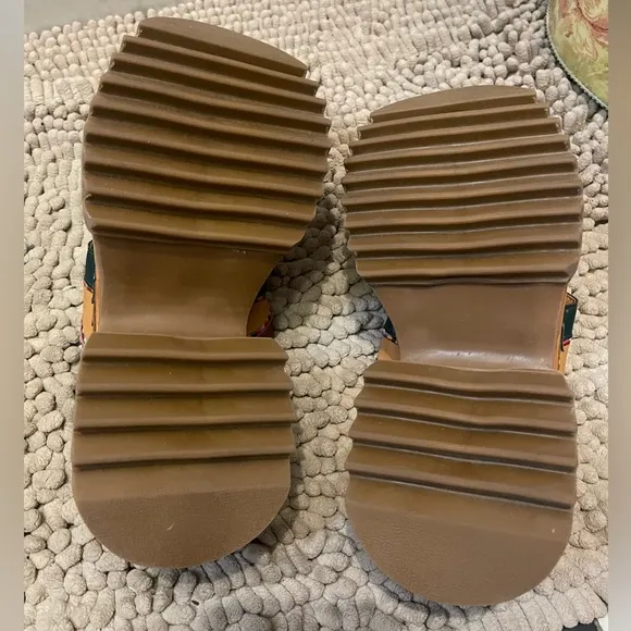 Farm Rio Multi Color Clog Slides NWOT