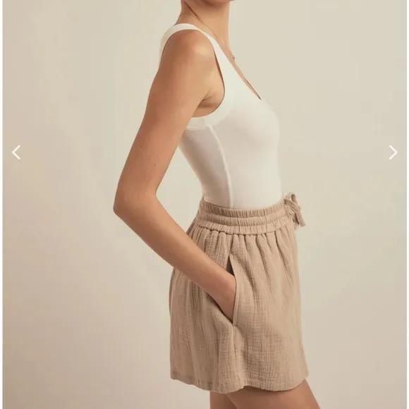Favorite daughter slip it on short cotton gauze NWT