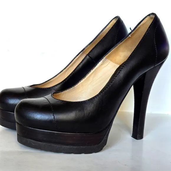 Fendi Black Patent Leather Peep Toe Heels size 36.5 US 6.5
