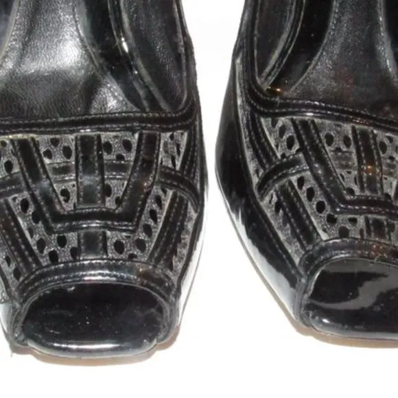 Fendi Glossy Black W Woven Mesh Trim Accent Pumps