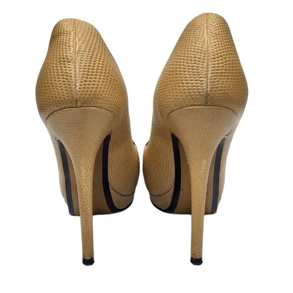 Fendi Peep Toe Platform Pebbled Leather Tritone Heels in Tan/Blue/Gold