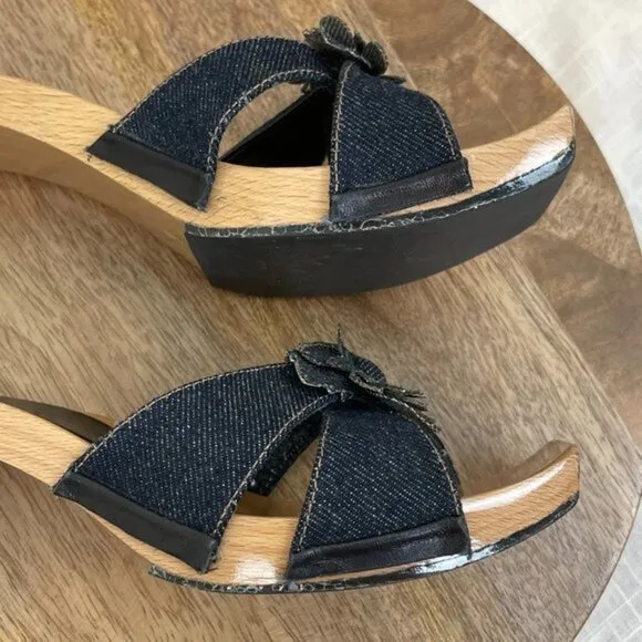 Fendi Vintage Y2K Denim Daisy Flower Wooden Block Mule Heels