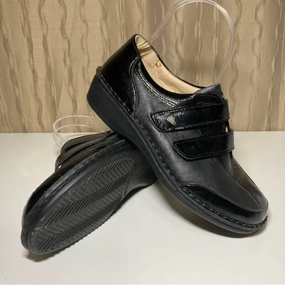 Finn Comfort Aachen Women's EU 38 (US 7-7.5) Loafer Black Leather Patent Germany