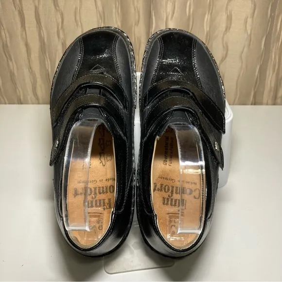 Finn Comfort Aachen Women's EU 38 (US 7-7.5) Loafer Black Leather Patent Germany