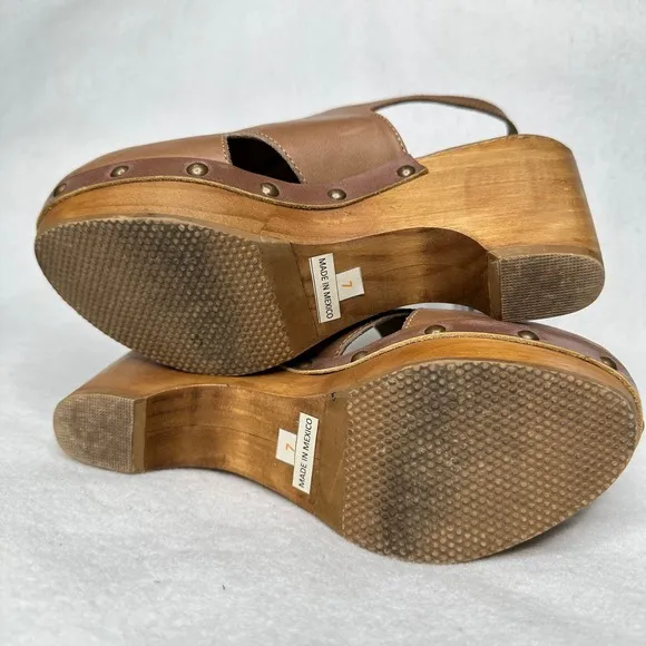 Five Worlds by Cordani Wooden Austina Clogs Boho Tan Brown Leather Size 7