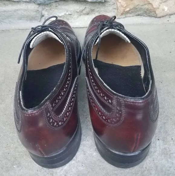 Florsheim vintage wingtip oxfords