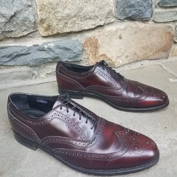 Florsheim vintage wingtip oxfords