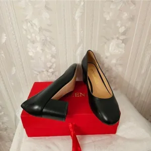 Fogeena Leather Block Heel NIB