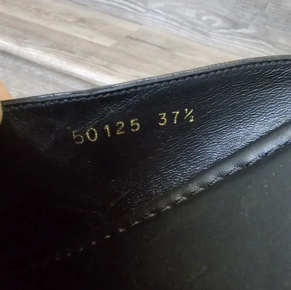 FRAME Le Hewitt croc-embossed leather slides size 37 1/2