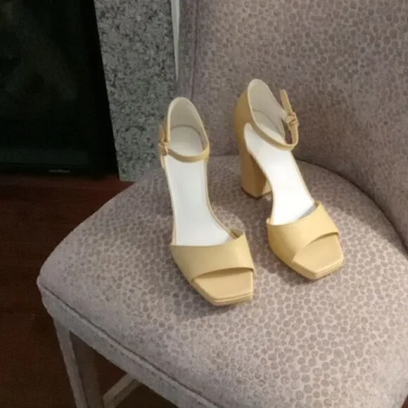 Franco Sarto Dima tan leather block open square toe heels size 10 NWT