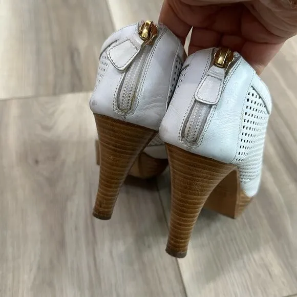 Fratelli Rossetti open toe leather platform heels size 35 5