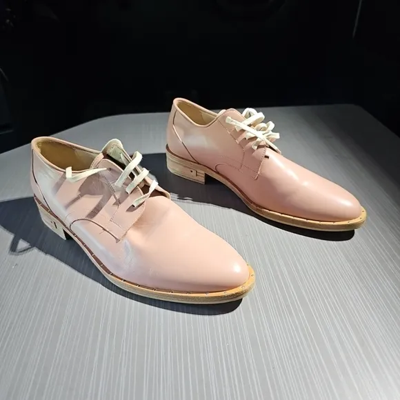 Freda‎ Salvador Women's Strut Leather Plain Toe Oxfords Size 6 NWOB (MSRP $350)
