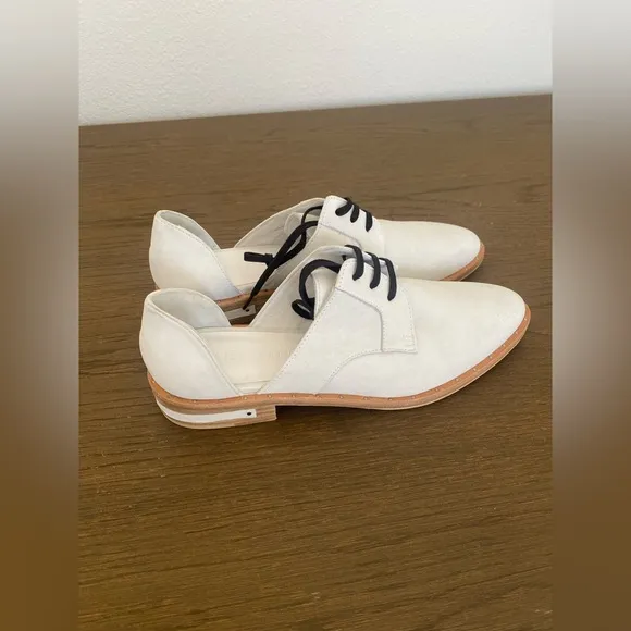 Freda Salvador Women's Wit D'Orsay Oxfords size 6