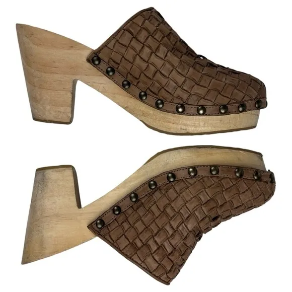 FREE PEOPLE ADELAIDE WOVEN LATTICE LEATHER WOODEN SLIP ON MULE CLOGS