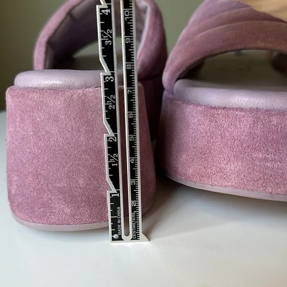 Free People Almost Paradise Platform Sandals Suede Orchid, size 38.5 /8.5. EUC