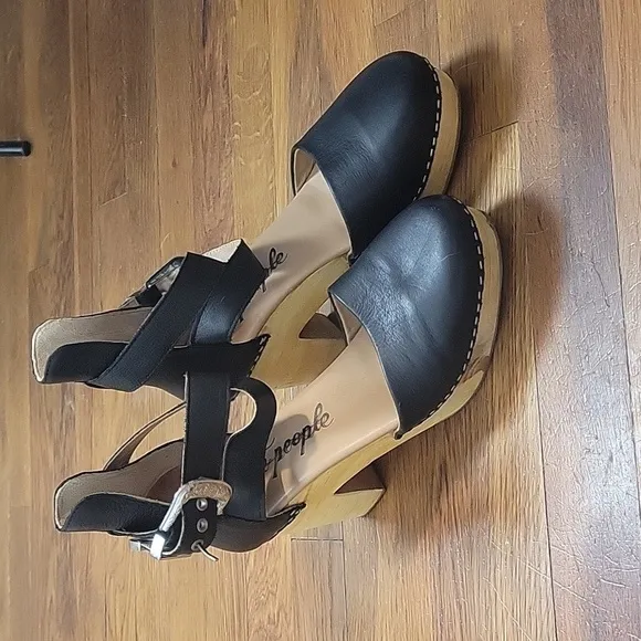 Free People Andorra Black Western Clog-Size 37