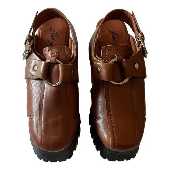 Free People Astoria Leather Platform Clogs Shoe In Saddle Tan Size 8.5