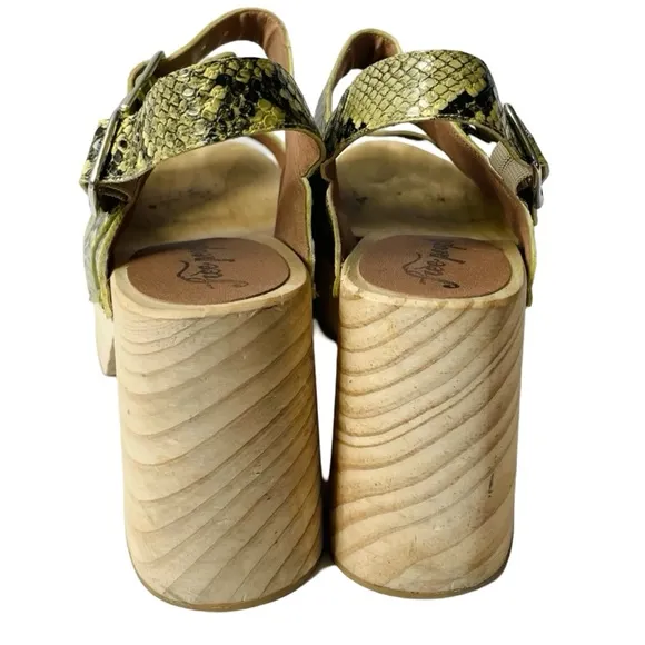 Free People Belem’s Clogs Size 7.5 - 8 / 38