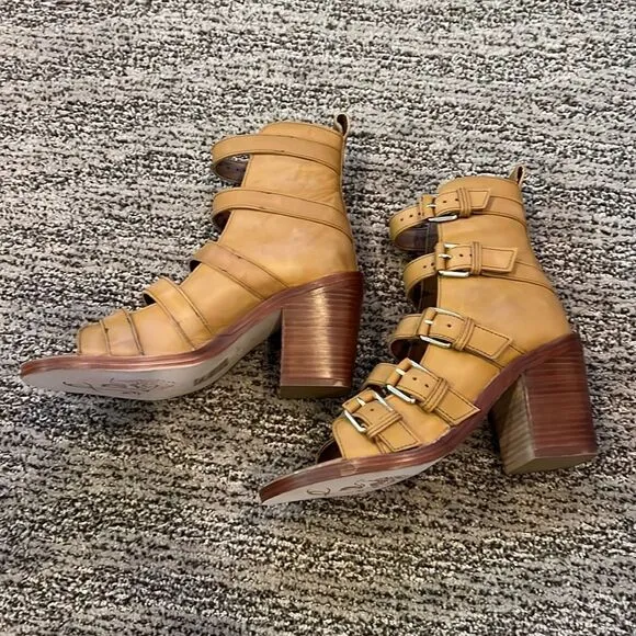 Free People Buckle Up Baby Block Heels US 7