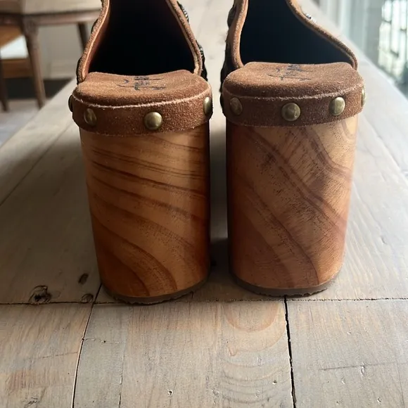 Free People Claudia Platform Brass Studded Clogs Brown Suede Wood Size 41
