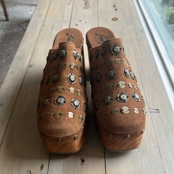 Free People Claudia Platform Brass Studded Clogs Brown Suede Wood Size 41