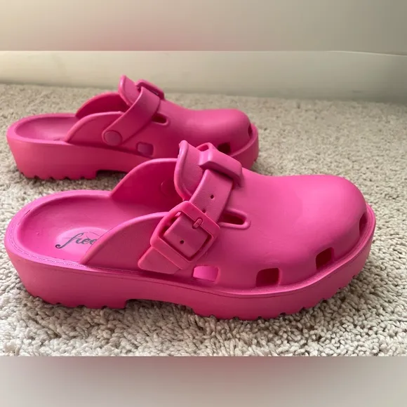 Free People Karlie Buckle Clog Watermelon Pink Womens Sz 7 38 Slip On Luge Sole
