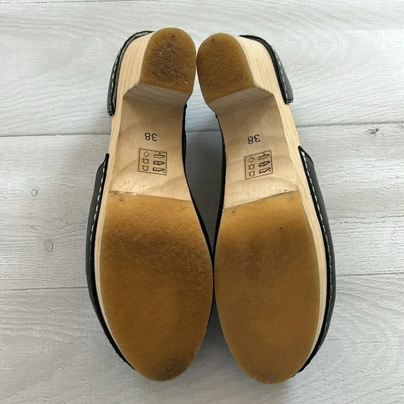 Free People Monroe Clogs Black Leather and Wood Size 38