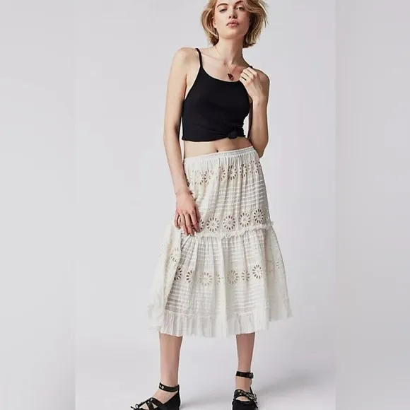 Free People One Lorelai Midi Skirt in White size Medium NWOT