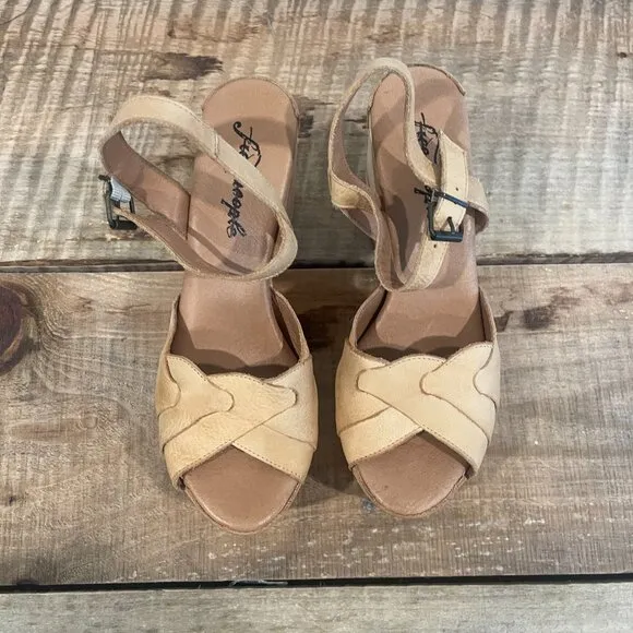 Free People Orion Woven Clogs NWOB Size 38(8)