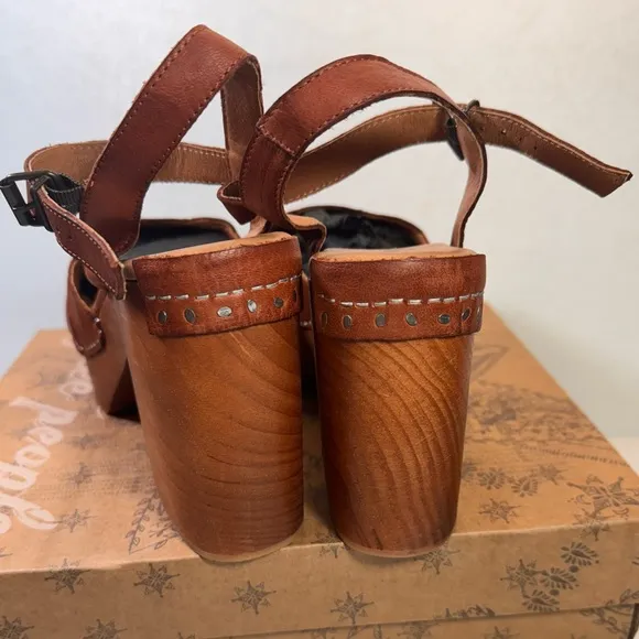 Free People Orion Woven Clogs teak casual classic comfy summer style party retro