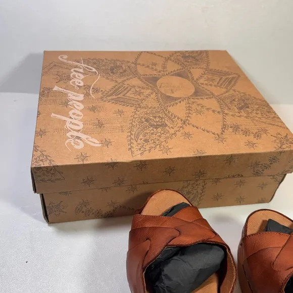 Free People Orion Woven Clogs teak casual classic comfy summer style party retro