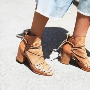 Free People Reese Distress Heel Size 8.5