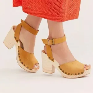 Free People | Women’s tan suede ankle buckle Pasadena Clogs bronze studded, 9.5