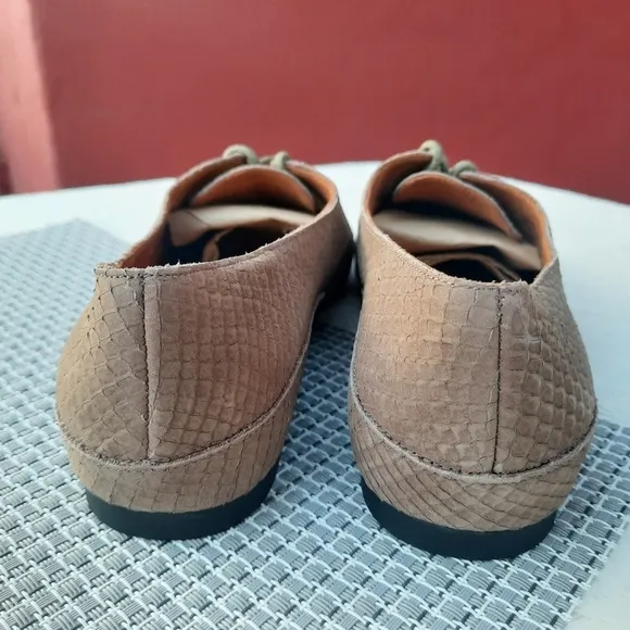 Gentle Souls Kenneth Cole Sure Bet Textured Lace Up Oxfords Comfort 6.5 …