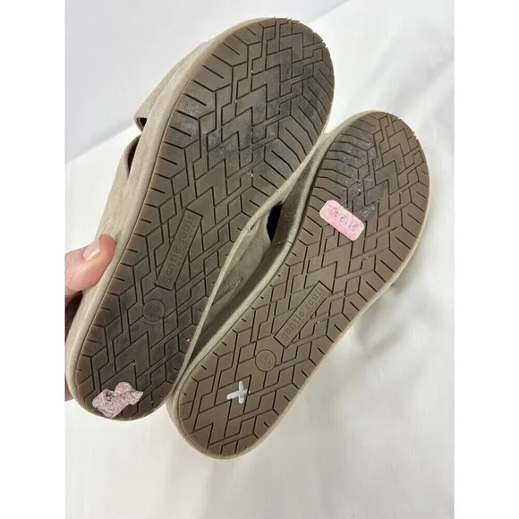 Gentle Souls Mikenzie Suede Platform Sandals Cream 7 M Criss Cross Straps