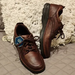 G.H. Bass &amp; Co. Brown Leather Oxfords with Durable Sole