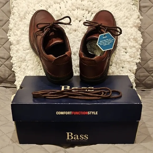 G.H. Bass &amp; Co. Brown Leather Oxfords with Durable Sole