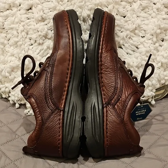 G.H. Bass &amp; Co. Brown Leather Oxfords with Durable Sole