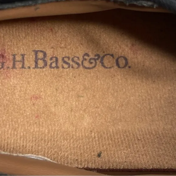 G.H. BASS &amp; Co Pheonix-1 Men size 10.5 D leather black and tan lace up oxfords.