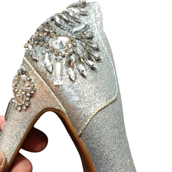 Gianni Bini Silver Glitter Gemstone Open Toe Platform Heels size 7