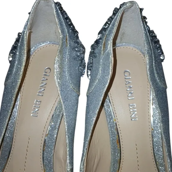 Gianni Bini Silver Glitter Gemstone Open Toe Platform Heels size 7