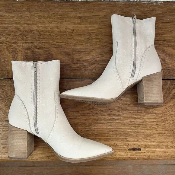 Gianni Bini Nubuck Leather Darnold Ankle Boots Booties Bone Cream Size 9.5