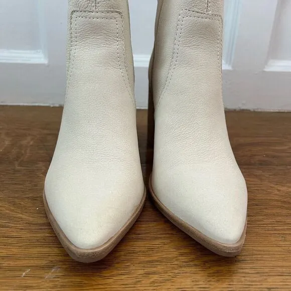 Gianni Bini Nubuck Leather Darnold Ankle Boots Booties Bone Cream Size 9.5