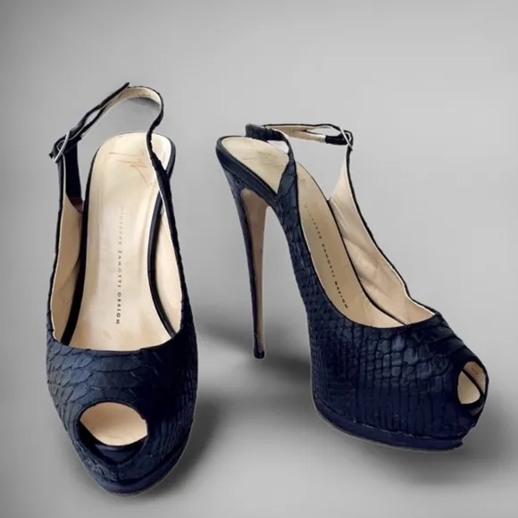 Giuseppe Zanotti Stiletto Heels 🖤 Size 8