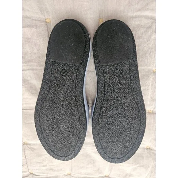 Golo Trieste Suede Slide in Celeste Blue with Gold Chain Link Accent Size 7