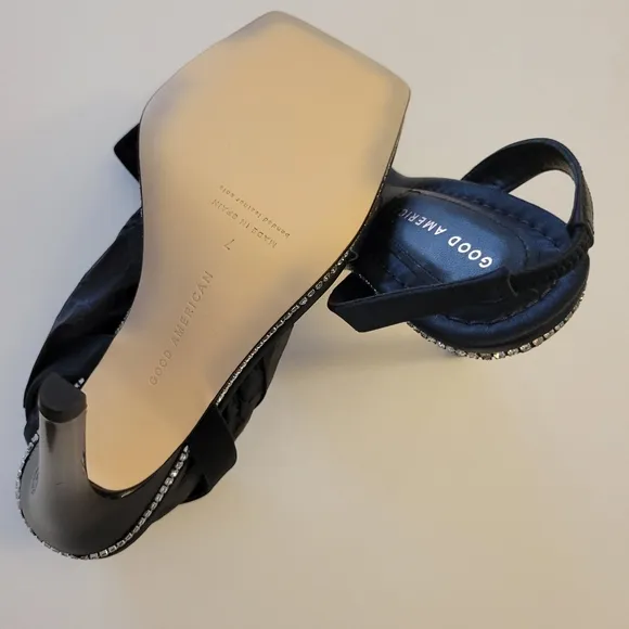 Good American Open Square Toe Heels, color black Size 7