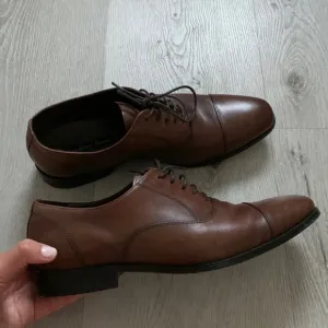 Gordon Rush Dillon leather Oxfords size 10.5  tan brown